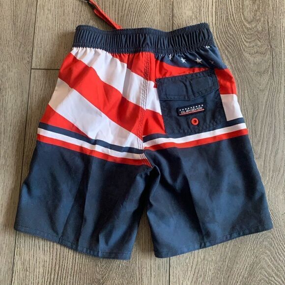 Quicksilver boys swim trunks with no underwear lining - Picture 2 of 3